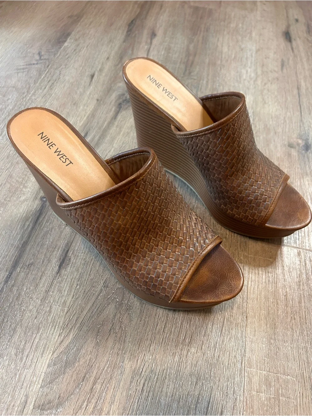 Nine West Isla Wedge Sandals Womens Size 11 Brown Woven Platform Open Toe
